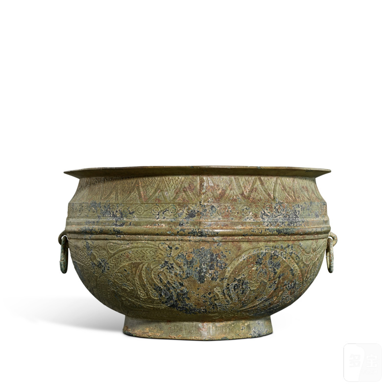 An archaic bronze 'dragon and phoenix' basin, jian, Han dynasty | 漢 青銅龍鳳紋鋪首鑑